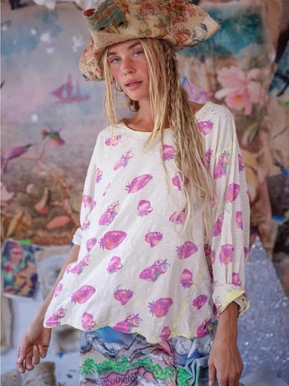 Magnolia Pearl Cream Top with Purple Strawberry Print NWT